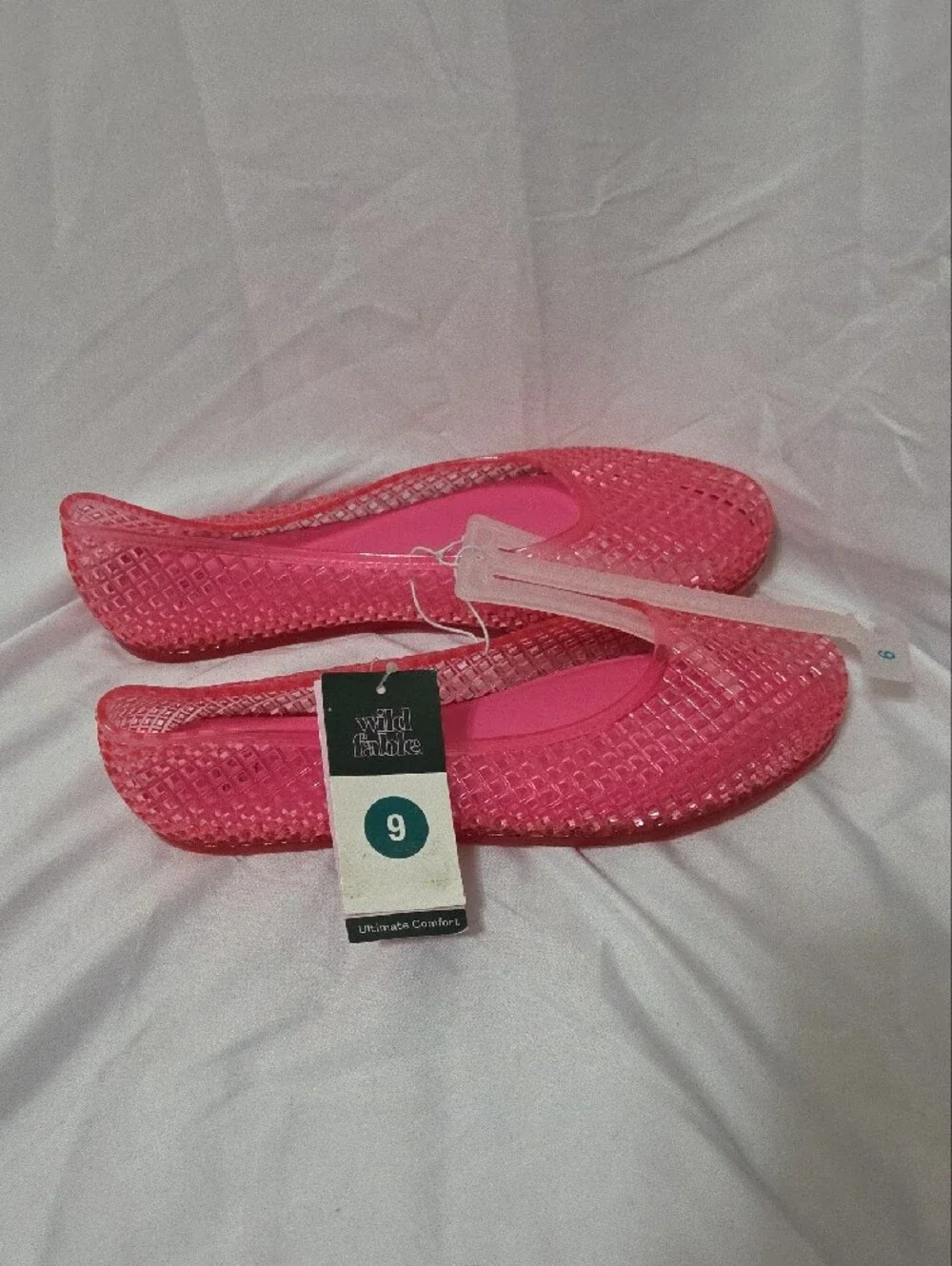 Pink Jelly Shoes Woven Flats, Size 9, Memory Foam Insoles, New w/Tags Attached